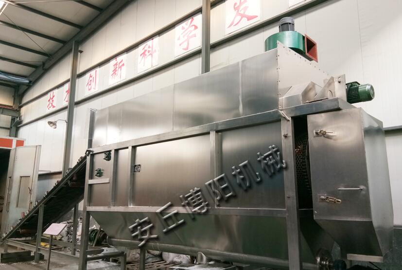 活性炭自動拆包機(jī)怎樣完成無塵作業(yè)的？