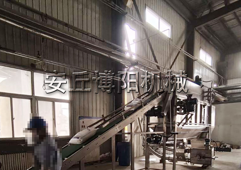 安丘博陽機(jī)械飼料顆粒自動(dòng)拆包機(jī)適用于哪些行業(yè)？
