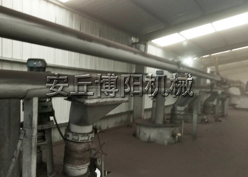 碳素管鏈?zhǔn)捷斔蜋C的優(yōu)勢特點是什么？