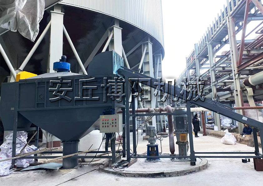 50kg滑石粉自動(dòng)破包機(jī)技術(shù)特點(diǎn)是什么？